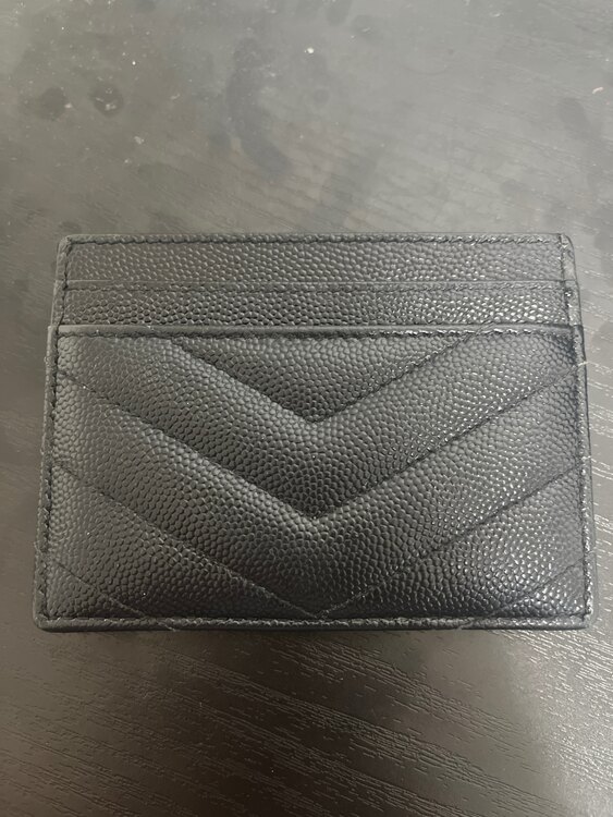 カードケース（ブランド財布・小物）の商品画像 - 査定依頼日：2025年4月22日 - 最高査定価格：10,000円