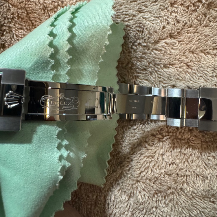 116500LN 白　2020/9 最新ギャラ（高級時計）の商品画像 - 査定依頼日：2026年1月17日 - 最高査定価格：4,900,000円