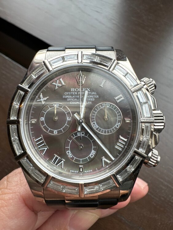ロレックス デイトナ 116589b（高級時計）の商品画像 - 査定依頼日：2025年2月9日 - 最高査定価格：12,500,000円
