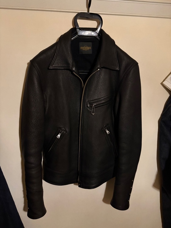 ファインクリークリンドバーグディア38黒（古着・ファッション）の商品画像 - 査定依頼日：2026年3月7日 - 最高査定価格：80,000円