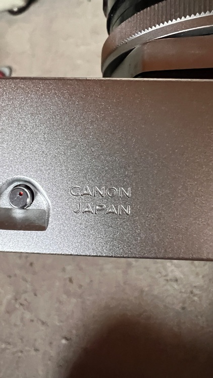 Canonのフィルムカメラ FT QL、Canon FL50mm/1:14の レ（カメラ）の商品画像 - 査定依頼日：2026年4月15日 - 最高査定価格：100,000円