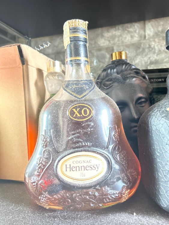 ブランデー ヘネシー （お酒）の商品画像 - 査定依頼日：2025年7月20日 - 最高査定価格：16,000円