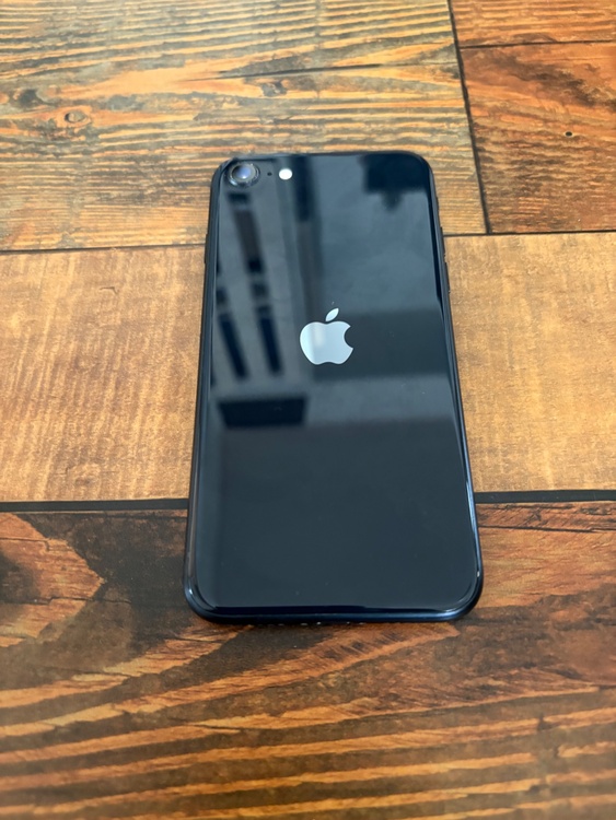 iPhone SE (第 3 世代) 64GB Softbank（スマホ）の商品画像 - 査定依頼日：2026年4月22日 - 最高査定価格：20,000円