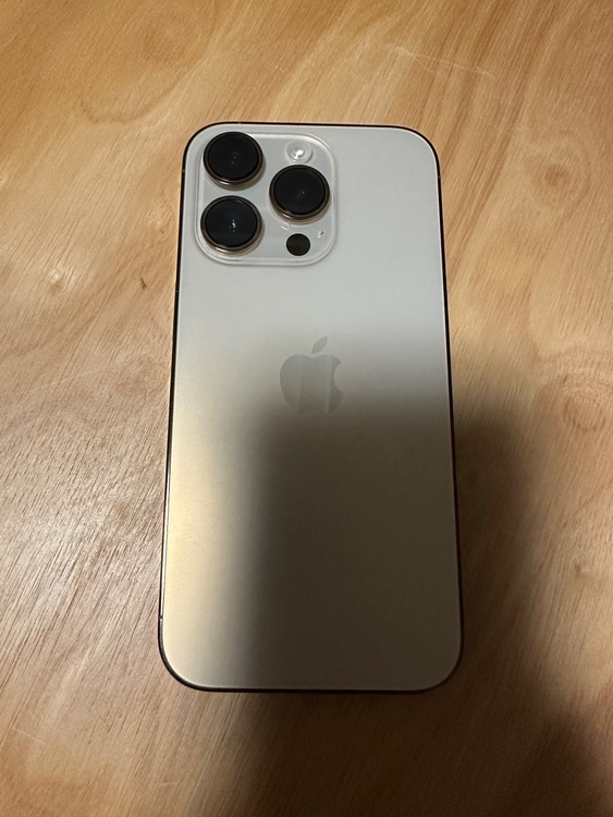 iPhone iPhone 14 Pro 256GB SIMフリー（スマホ）の商品画像 - 査定依頼日：2026年9月20日 - 最高査定価格：62,000円
