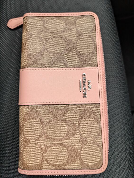 その他 コーチ （ブランドバッグ）の商品画像 - 査定依頼日：2025年9月19日 - 最高査定価格：2,000円