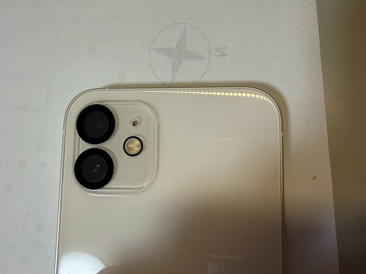 iPhone 12 64GB SIMフリー（スマホ）の商品画像 - 査定依頼日：2026年3月10日 - 最高査定価格：24,000円