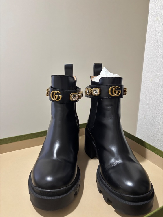 グッチ（ブランドバッグ）の商品画像 - 査定依頼日：2026年10月6日 - 最高査定価格：30,000円