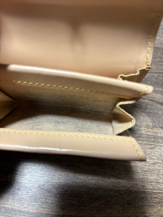 マルチ（ブランド財布・小物）の商品画像 - 査定依頼日：2025年3月5日 - 最高査定価格：6,000円