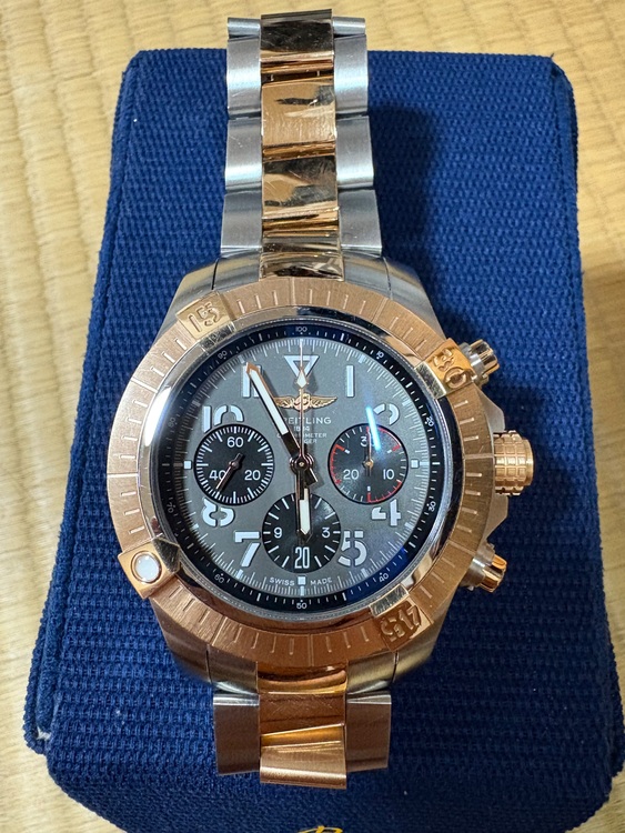 ブライトリング その他 B0（高級時計）の商品画像 - 査定依頼日：2025年11月9日 - 最高査定価格：1,020,000円