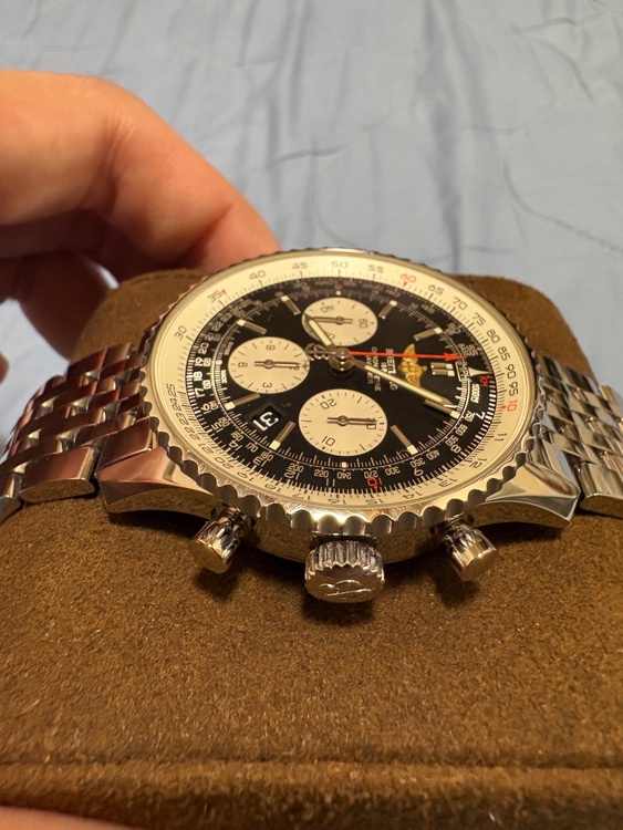 NAVITIMER B01 Japan Special Edition（高級時計）の商品画像 - 査定依頼日：2026年5月7日 - 最高査定価格：720,000円