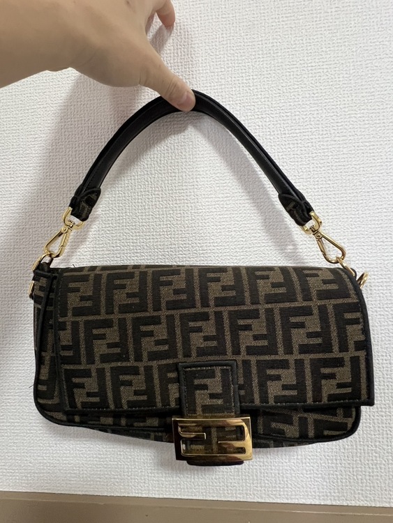 フェンディ  （ブランドバッグ）の商品画像 - 査定依頼日：2026年1月22日 - 最高査定価格：180,000円