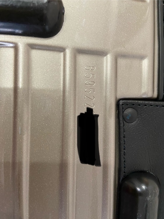 リモワスーツケースサルサ（その他のスポーツ用品）の商品画像 - 査定依頼日：2025年9月13日 - 最高査定価格：26,000円