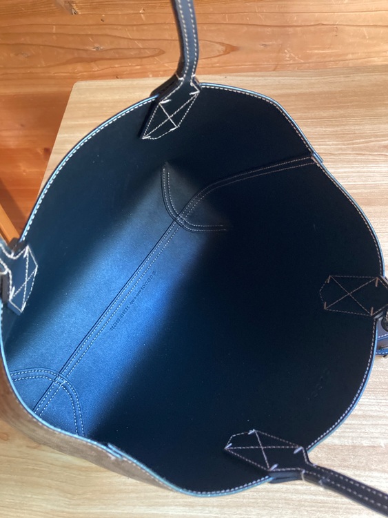 TURNAROUND（ブランドバッグ）の商品画像 - 査定依頼日：2025年6月7日 - 最高査定価格：80,000円