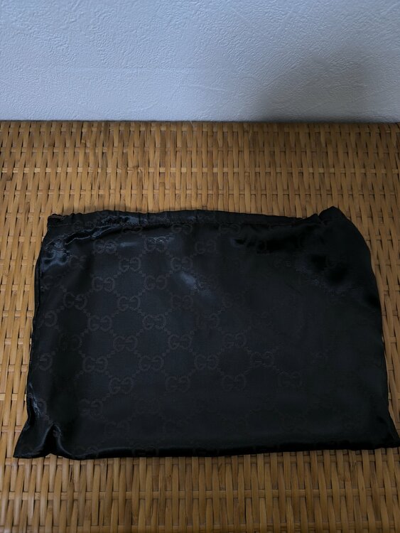 ジャッキー・パイソン ワンショルダーバッグ（トム・フォード期001-4032）（ブランドバッグ）の商品画像 - 査定依頼日：2026年4月5日 - 最高査定価格：110,000円