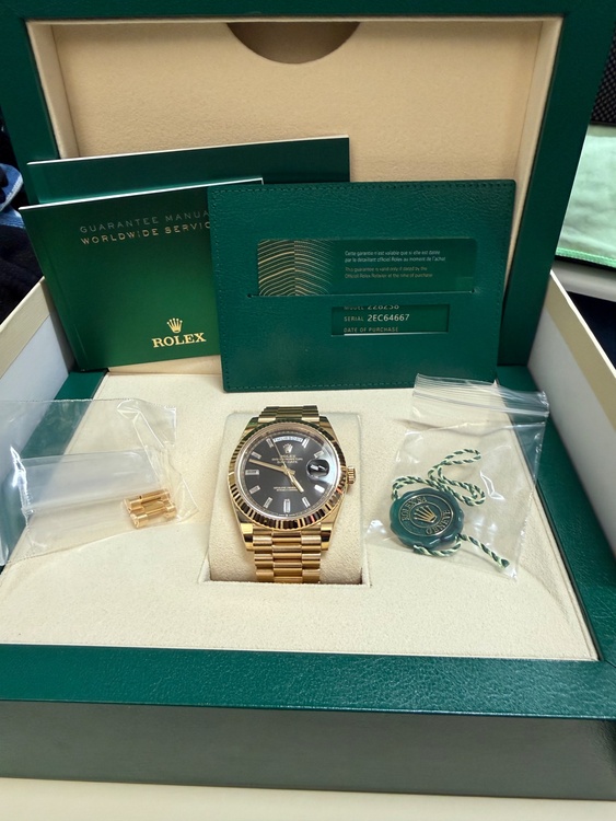 デイデイト（高級時計）の商品画像 - 査定依頼日：2026年2月16日 - 最高査定価格：9,350,000円