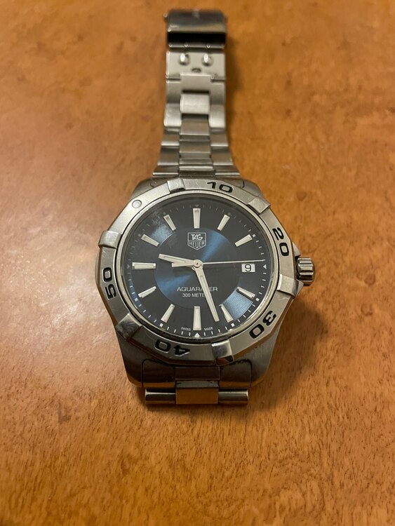 タグホイヤー アクアレーサー WAP111（高級時計）の商品画像 - 査定依頼日：2025年4月27日 - 最高査定価格：85,000円
