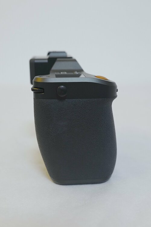 Hasselblad X2D 100C（カメラ）の商品画像 - 査定依頼日：2026年8月6日 - 最高査定価格：520,000円