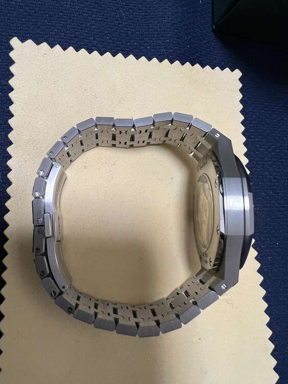 オーデマピゲ ロイヤルオーク （高級時計）の商品画像 - 査定依頼日：2025年3月29日 - 最高査定価格：4,600,000円