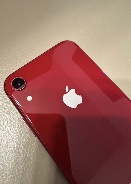 iPhoneXR 64GB docomo（スマホ）の商品画像 - 査定依頼日：2026年3月1日 - 最高査定価格：14,000円