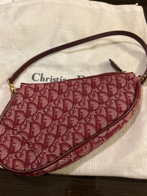 サドルポーチ（ブランド財布・小物）の商品画像 - 査定依頼日：2025年10月20日 - 最高査定価格：60,000円