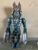 バルタン星人フィギュア50〜60cm（フィギュア・プラモデル）の商品画像 - 査定依頼日：2025年2月10日 - 最高査定価格：10,000円