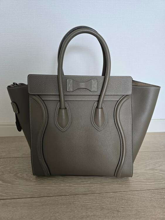 セリーヌ  （ブランドバッグ）の商品画像 - 査定依頼日：2025年5月18日 - 最高査定価格：150,000円