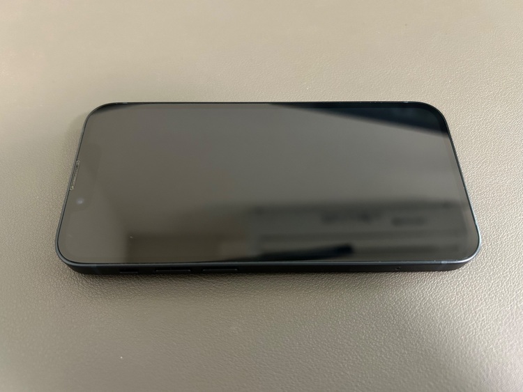 MLJC3J/A（スマホ）の商品画像 - 査定依頼日：2025年7月28日 - 最高査定価格：38,000円