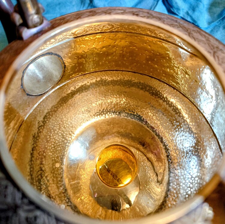 一鶴斉　湯沸　銀瓶　煎茶道具　純銀762g　（美術品・骨董品）の商品画像 - 査定依頼日：2026年6月17日 - 最高査定価格：280,000円