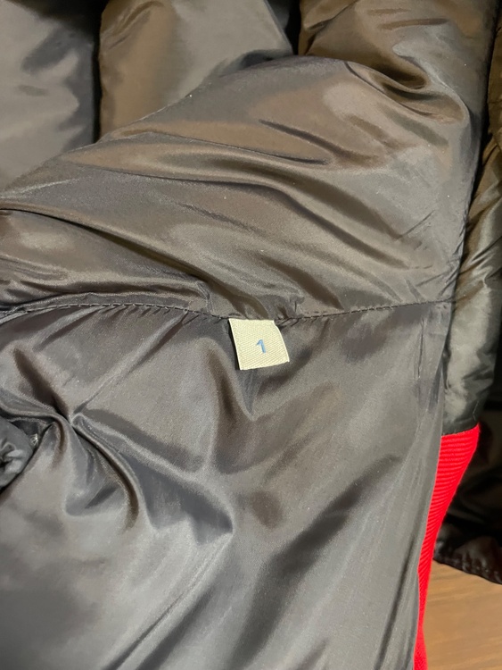 クラマート（古着・ファッション）の商品画像 - 査定依頼日：2025年12月13日 - 最高査定価格：32,000円