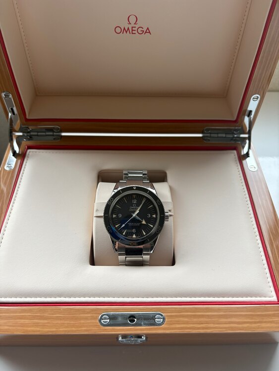 オメガ シーマスター 23330412210100（高級時計）の商品画像 - 査定依頼日：2025年5月14日 - 最高査定価格：480,000円