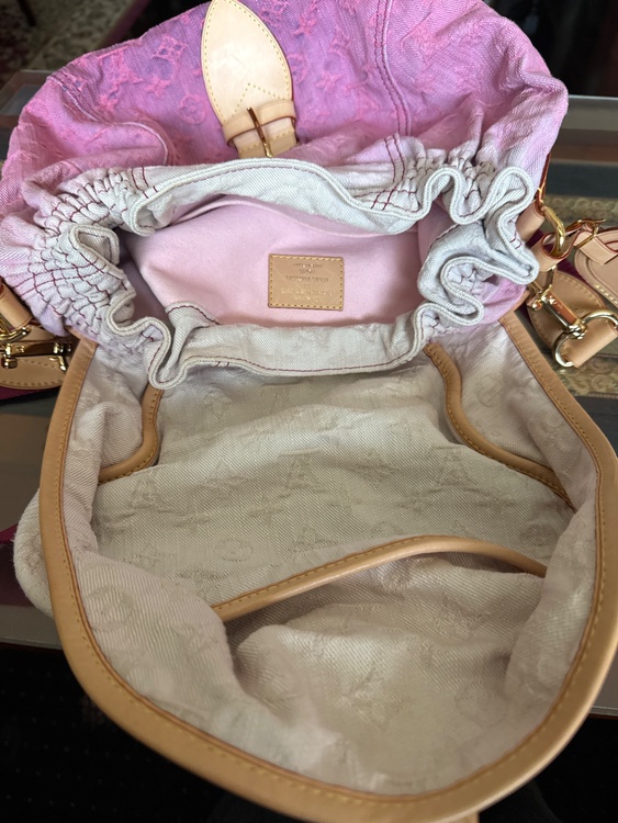 デニムショルダー（ブランドバッグ）の商品画像 - 査定依頼日：2026年4月12日 - 最高査定価格：140,000円