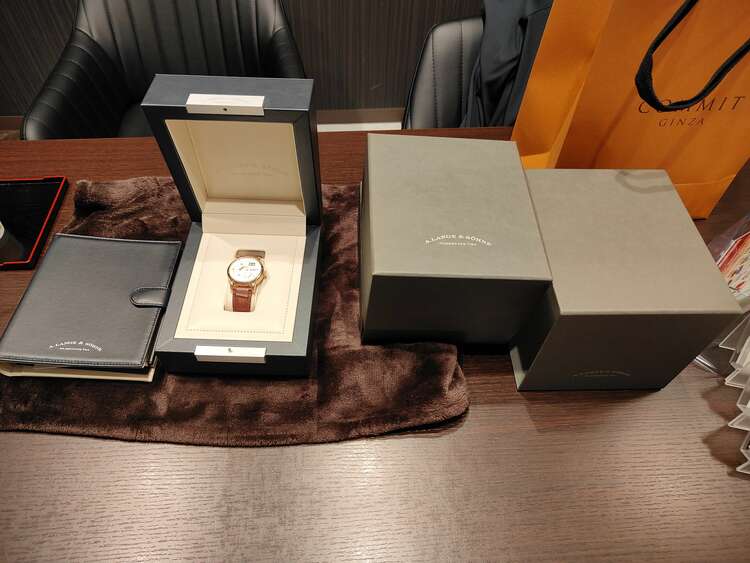 ランゲ＆ゾーネ ランゲ1 191.032（高級時計）の商品画像 - 査定依頼日：2025年6月1日 - 最高査定価格：3,550,000円