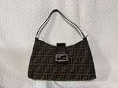 フェンディ  （ブランドバッグ）の商品画像 - 査定依頼日：2026年2月7日 - 最高査定価格：100,000円