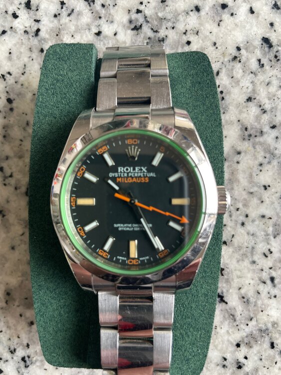 ロレックス ミルガウス （高級時計）の商品画像 - 査定依頼日：2025年4月18日 - 最高査定価格：1,200,000円