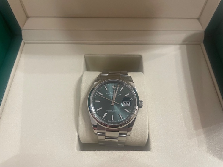 ミントグリーン　126200 36mm（高級時計）の商品画像 - 査定依頼日：2025年11月4日 - 最高査定価格：1,400,000円