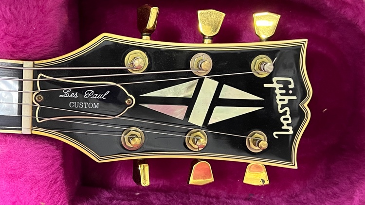 Les Paul Custom（ピアノ・楽器・PA機材）の商品画像 - 査定依頼日：2026年10月9日 - 最高査定価格：370,000円