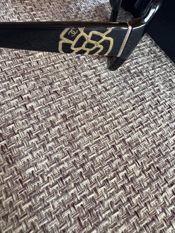 シャネル カメリア （ブランドバッグ）の商品画像 - 査定依頼日：2025年6月14日 - 最高査定価格：15,000円