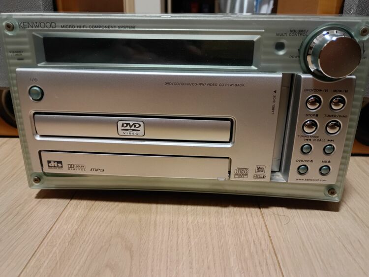 AVINO VA-5DVD（オーディオ・スピーカー）の商品画像 - 査定依頼日：2025年9月21日 - 最高査定価格：2,000円