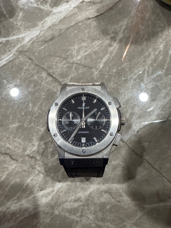 ウブロ ビックバン （高級時計）の商品画像 - 査定依頼日：2025年8月19日 - 最高査定価格：680,000円