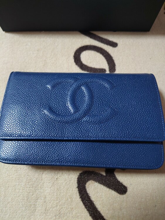 チェーンウォレット（ブランドバッグ）の商品画像 - 査定依頼日：2025年12月28日 - 最高査定価格：100,000円