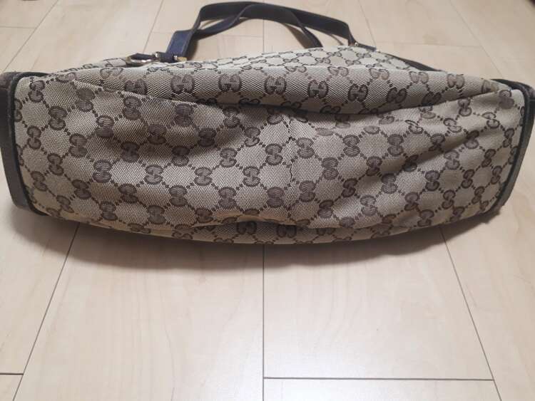 グッチ  （ブランドバッグ）の商品画像 - 査定依頼日：2025年2月27日 - 最高査定価格：15,000円