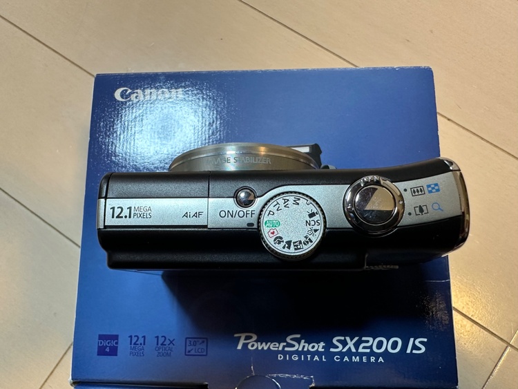 Canon PowerShot SX200 IS（カメラ）の商品画像 - 査定依頼日：2026年3月6日 - 最高査定価格：10,000円