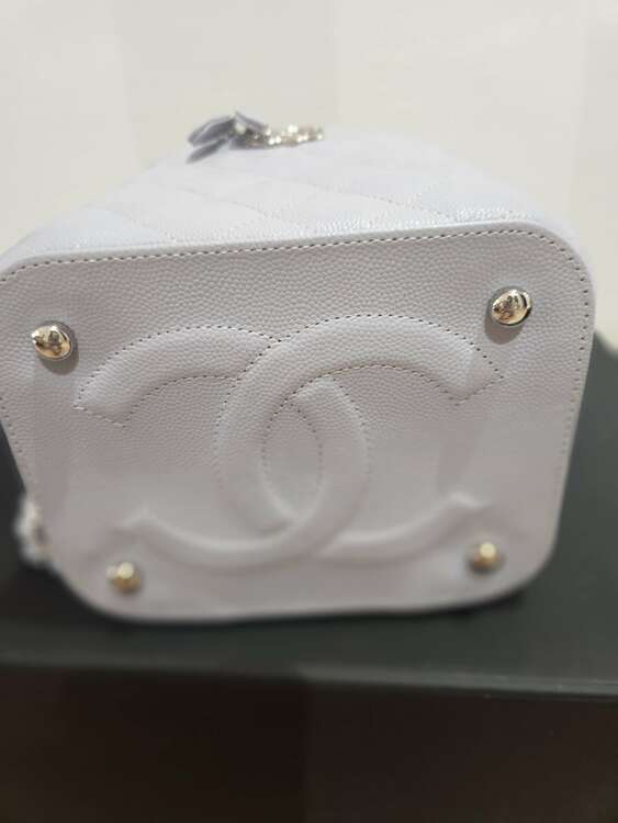 パニティバッグ(大きめ)（ブランドバッグ）の商品画像 - 査定依頼日：2024年12月23日 - 最高査定価格：350,000円