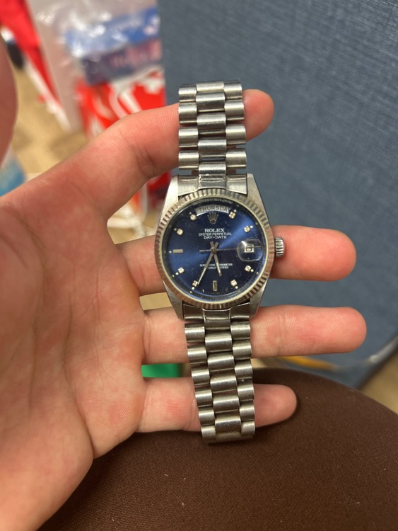 ロレックス デイデイト （高級時計）の商品画像 - 査定依頼日：2025年11月24日 - 最高査定価格：3,700,000円