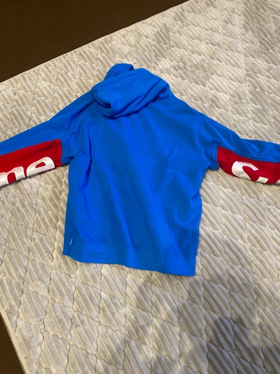 シュプリーム（古着・ファッション）の商品画像 - 査定依頼日：2025年11月25日 - 最高査定価格：100,000円