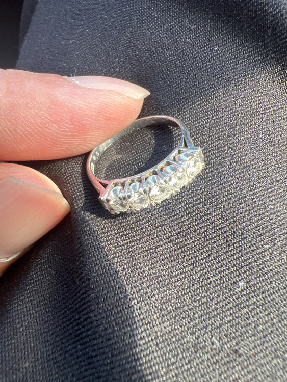 ダイヤリング（宝石）の商品画像 - 査定依頼日：2025年9月19日 - 最高査定価格：80,000円