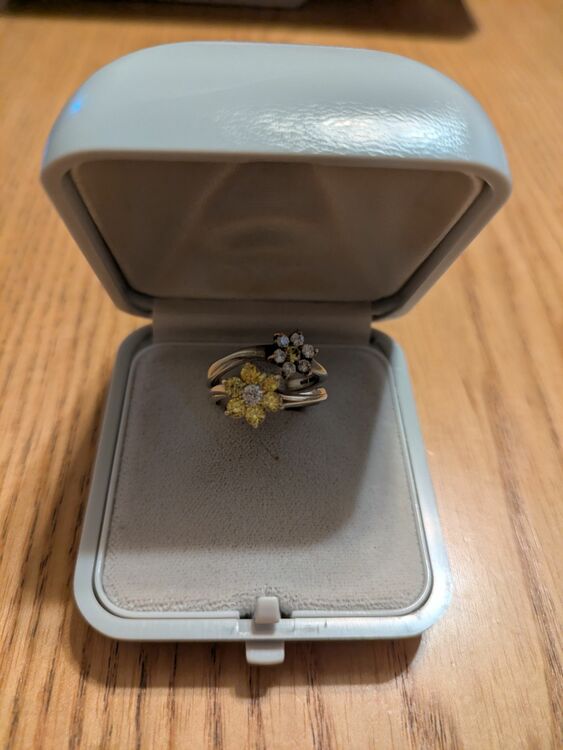 スタージュエリー　二連リング（金・貴金属）の商品画像 - 査定依頼日：2025年10月27日 - 最高査定価格：8,000円