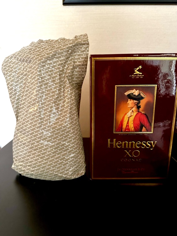 ブランデー ヘネシー （お酒）の商品画像 - 査定依頼日：2025年10月13日 - 最高査定価格：21,000円