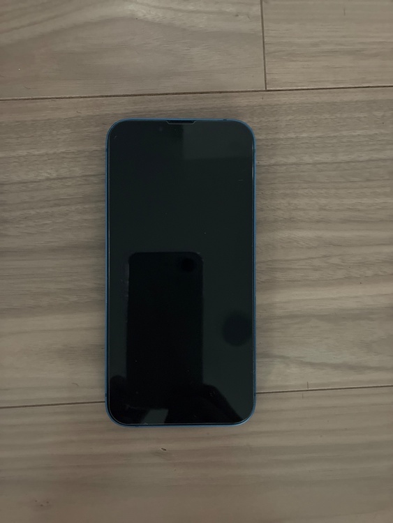 iPhone iPhone 13 128GB SIMフリー（スマホ）の商品画像 - 査定依頼日：2026年7月1日 - 最高査定価格：33,000円
