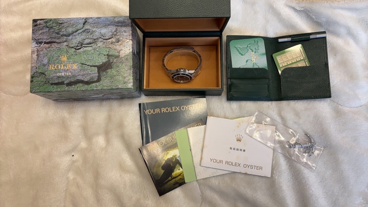 ロレックス シードゥエラー 1660（高級時計）の商品画像 - 査定依頼日：2026年2月8日 - 最高査定価格：1,450,000円